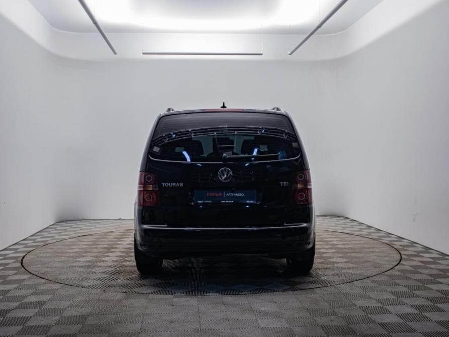 Volkswagen Touran I Рестайлинг Москва  - изображение 7