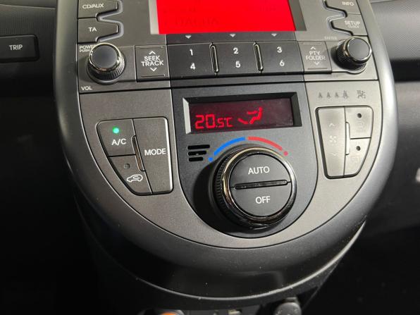 Kia Soul I с пробегом 2011 года, цена 875 000 рублей, 153952 км, хэтчбек, Автокод Объявления