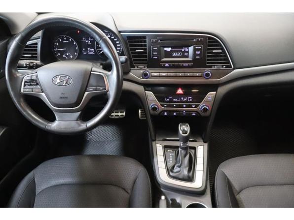 Hyundai Elantra VI (AD) с пробегом 2017 года, цена 1 739 000 рублей, 113598 км, седан, Автокод Объявления