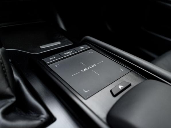 Lexus ES VII с пробегом 2021 года, цена 3 490 000 рублей, 68958 км, седан, Автокод Объявления