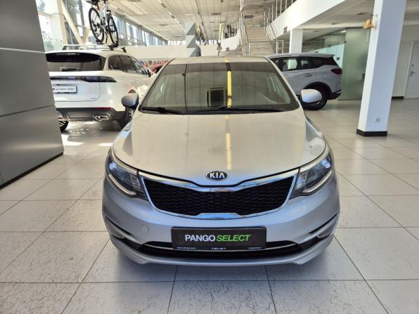 Kia Rio III Рестайлинг с пробегом 2017 года, цена 949 000 рублей, 77046 км, седан, Автокод Объявления