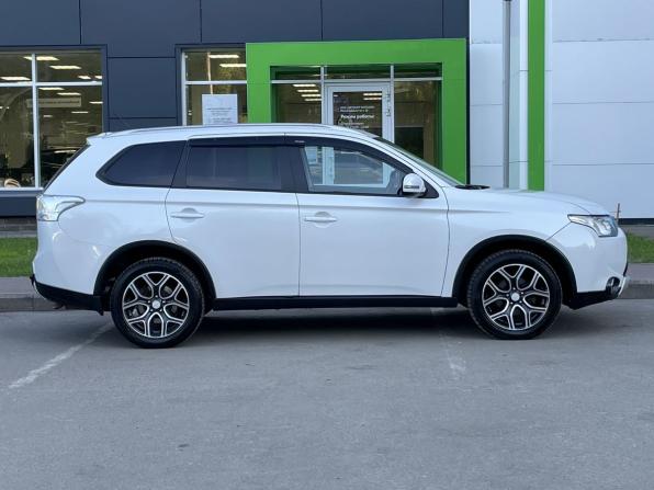 Mitsubishi Outlander III Рестайлинг с пробегом 2014 года, цена 1 299 000 рублей, 407560 км, внедорожник, Автокод Объявления