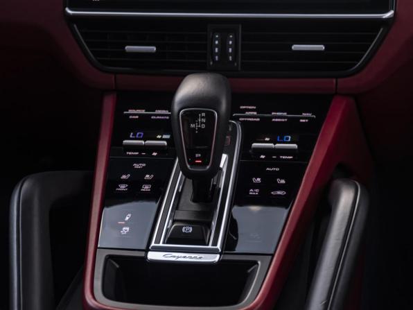 Porsche Cayenne III с пробегом 2019 года, цена 5 900 000 рублей, 142000 км, внедорожник, Автокод Объявления