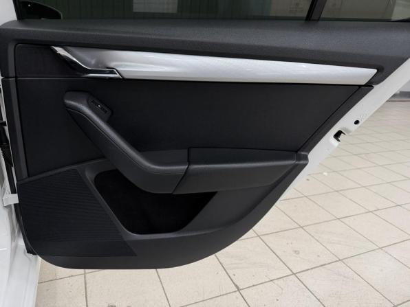 Skoda Octavia III (A7) с пробегом 2014 года, цена 1 300 000 рублей, 224022 км, лифтбек, Автокод Объявления