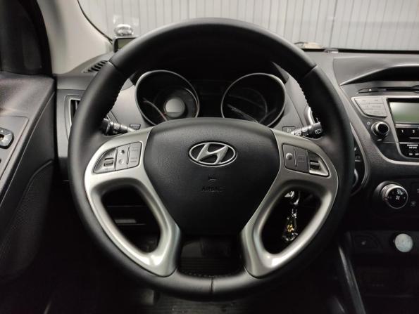Hyundai ix35 I с пробегом 2011 года, цена 1 005 000 рублей, 135481 км, внедорожник, Автокод Объявления
