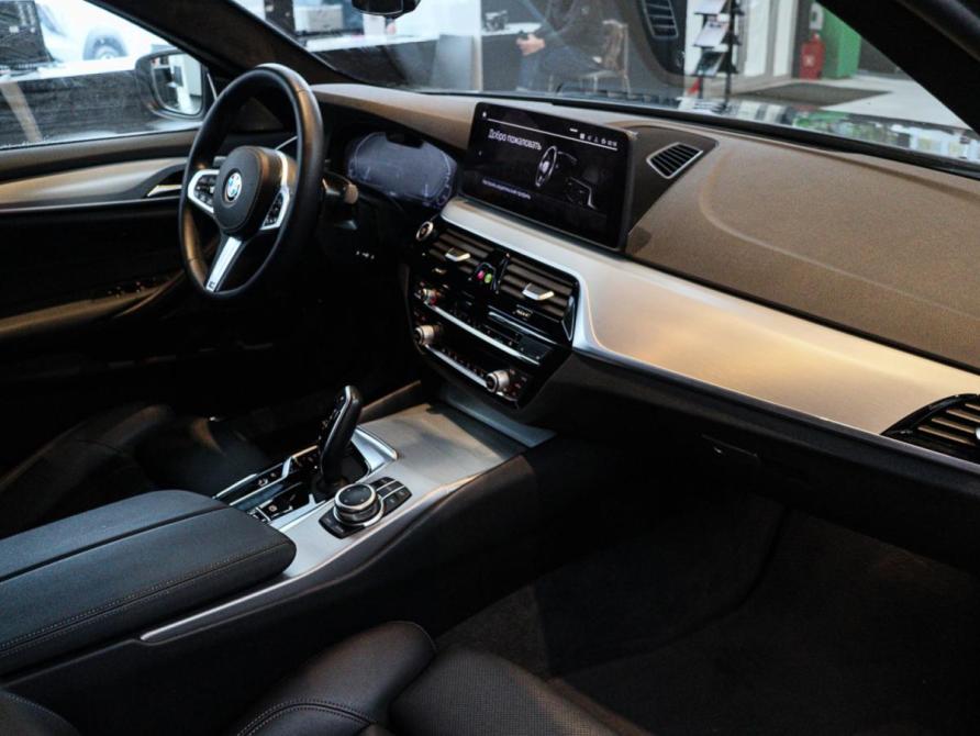 BMW 5 серии VII (G30/G31/G38) Рестайлинг Москва  - изображение 12