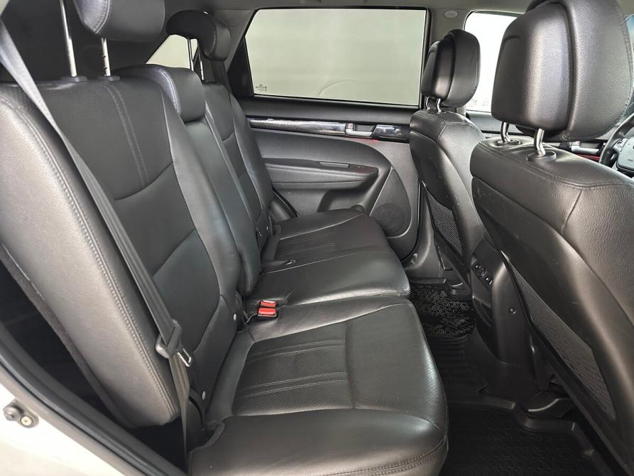 Kia Sorento II Рестайлинг Москва  - изображение 15