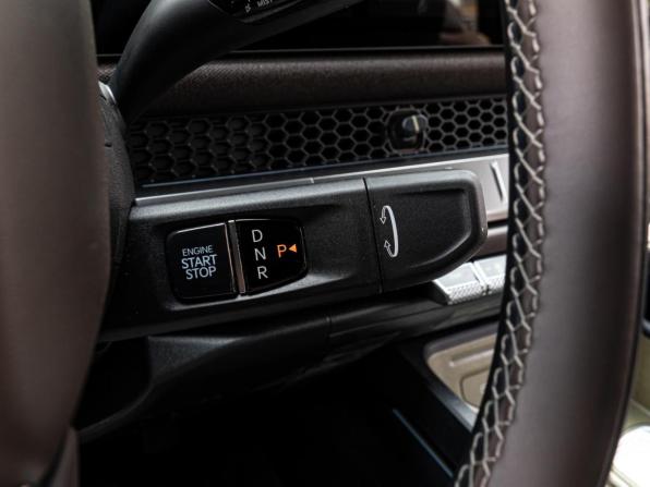 Kia Tasman с пробегом 2025 года, цена 5 990 000 рублей, 2047 км, offers.body_type.unknown, Автокод Объявления