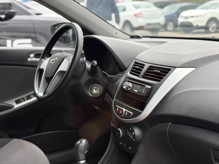 Hyundai Solaris I Череповец  - изображение 11