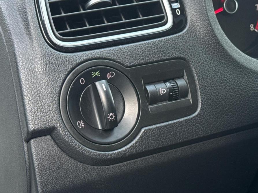 Volkswagen Polo V Рестайлинг Воронеж  - изображение 13
