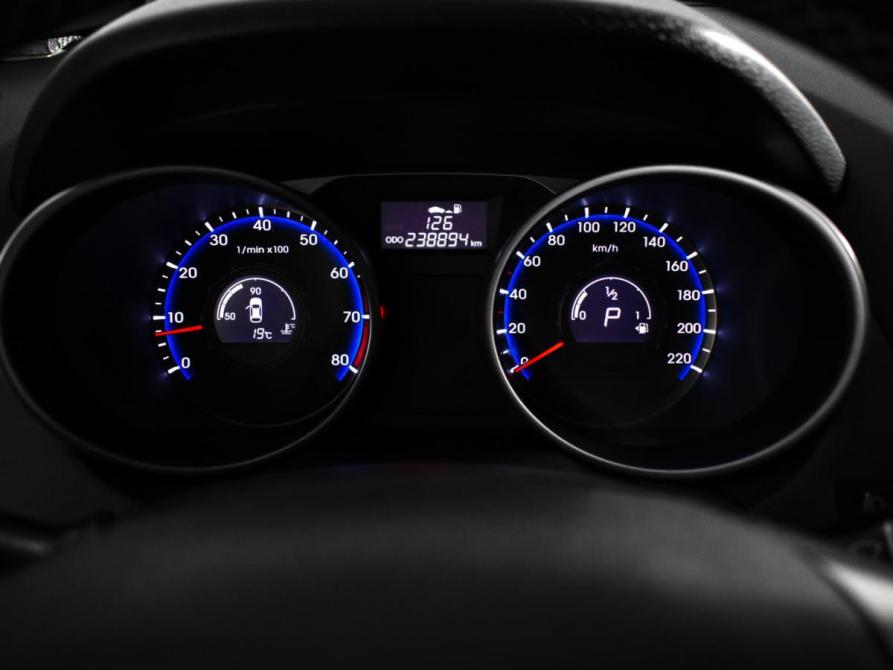 Hyundai ix35 I Рестайлинг Санкт-Петербург  - изображение 19