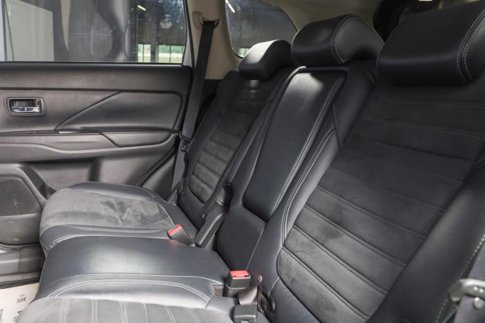 Mitsubishi Outlander III Рестайлинг 3 Новосибирск  - изображение 18