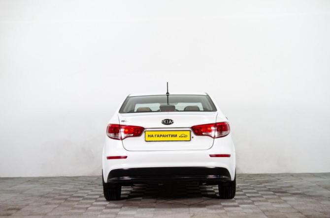 Kia Rio III Рестайлинг с пробегом 2016 года, цена 929 000 рублей, 200123 км, седан, Автокод Объявления