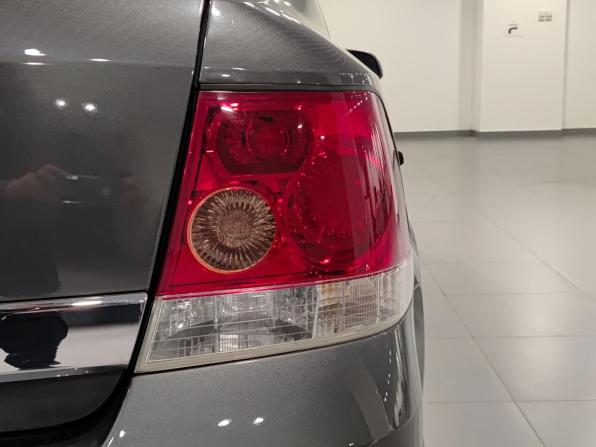 Opel Astra H Рестайлинг с пробегом 2011 года, цена 497 000 рублей, 183859 км, седан, Автокод Объявления