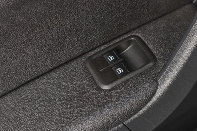 Skoda Yeti I Рестайлинг с пробегом 2014 года, цена 1 149 000 рублей, 170000 км, внедорожник, Автокод Объявления