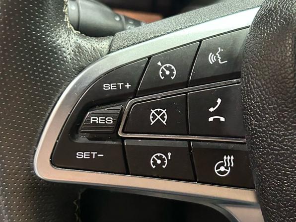 Lada (ВАЗ) Vesta I Рестайлинг (NG) с пробегом 2024 года, цена 1 360 000 рублей, 59650 км, универсал, Автокод Объявления