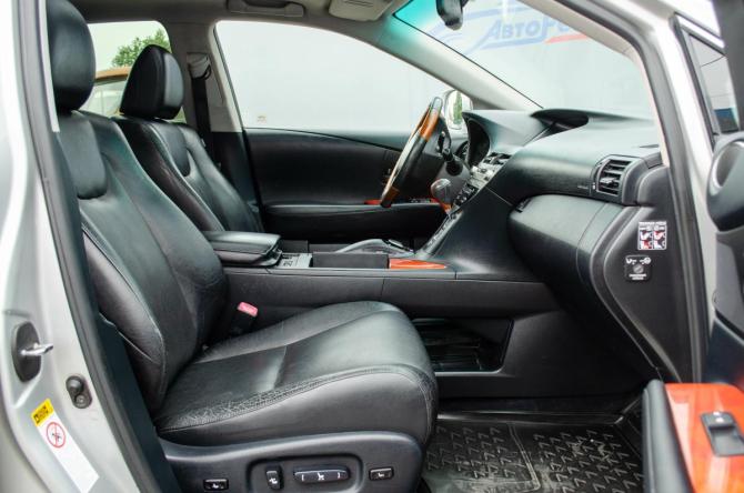 Lexus RX III с пробегом 2010 года, цена 1 750 000 рублей, 280000 км, внедорожник, Автокод Объявления