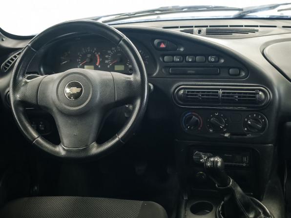 Chevrolet Niva I Рестайлинг с пробегом 2013 года, цена 348 000 рублей, 144685 км, внедорожник, Автокод Объявления