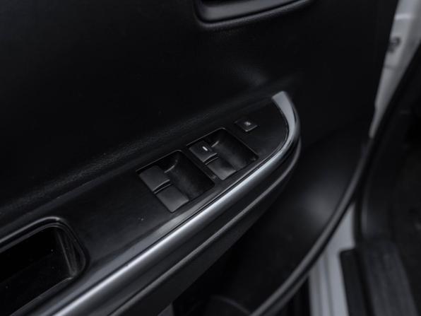 Mitsubishi L200 V Рестайлинг с пробегом 2023 года, цена 3 660 000 рублей, 81198 км, пикап, Автокод Объявления