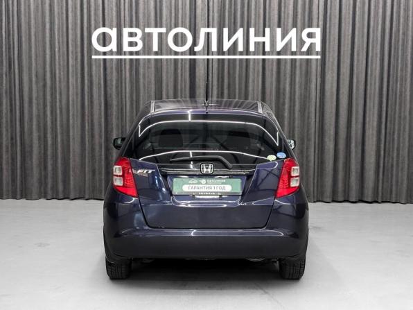 Honda Fit II с пробегом 2009 года, цена 599 000 рублей, 281000 км, хэтчбек, Автокод Объявления