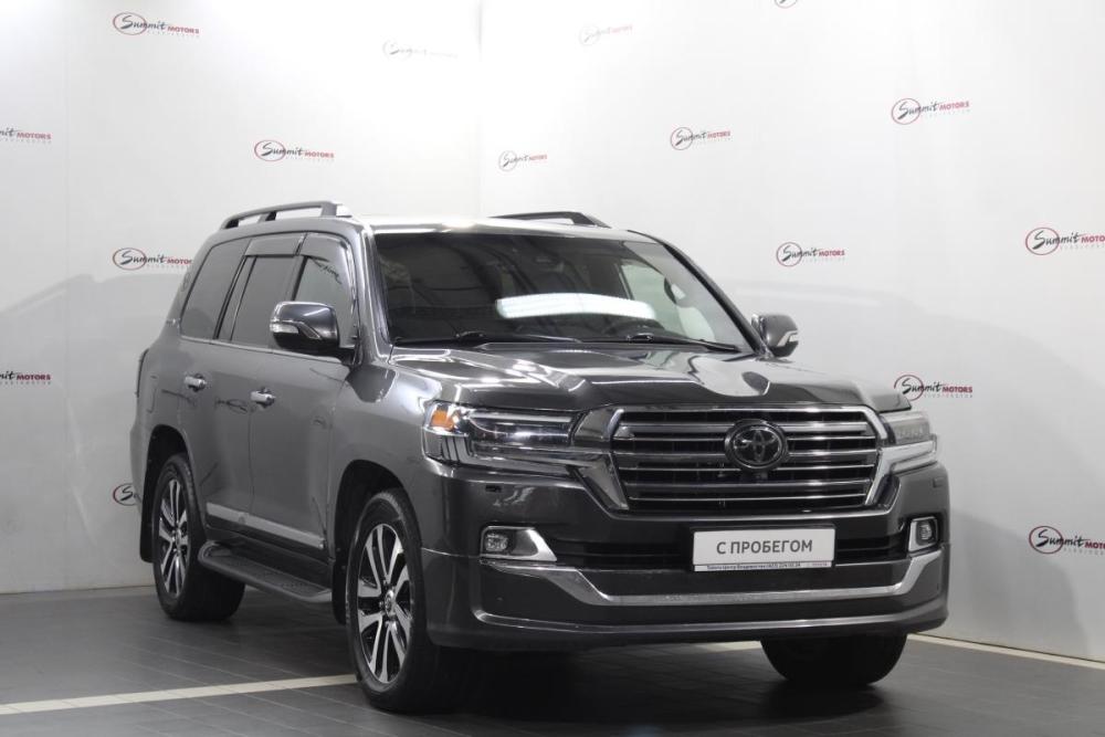 Toyota Land Cruiser 200 Series Рестайлинг 2 Владивосток  - изображение 1
