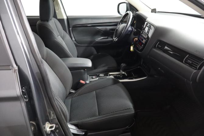 Mitsubishi Outlander III Рестайлинг 3 с пробегом 2020 года, цена 2 399 000 рублей, 70000 км, внедорожник, Автокод Объявления