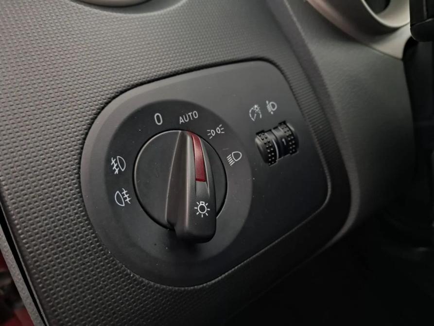 SEAT Ibiza IV Санкт-Петербург  - изображение 10