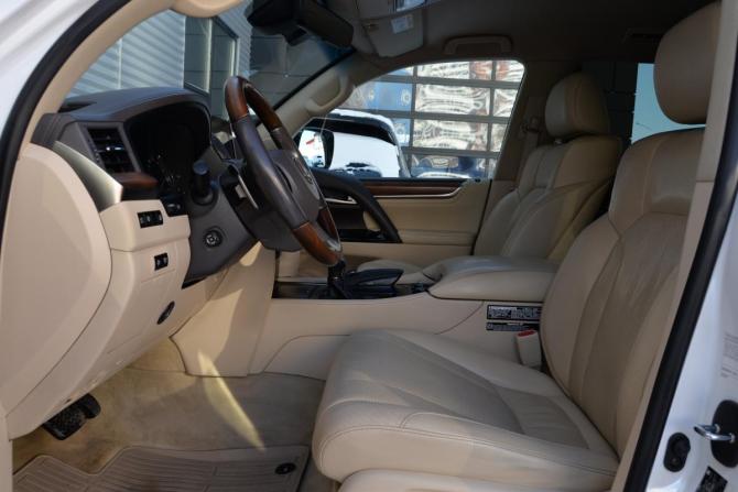 Lexus LX III Рестайлинг 2 с пробегом 2018 года, цена 7 500 000 рублей, 166195 км, внедорожник, Автокод Объявления