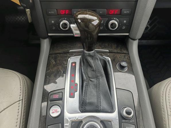 Audi Q7 I (4L) Рестайлинг с пробегом 2010 года, цена 1 377 000 рублей, 190289 км, внедорожник, Автокод Объявления
