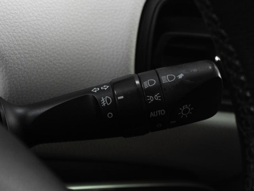 Toyota Prius IV (XW50) Тюмень  - изображение 19