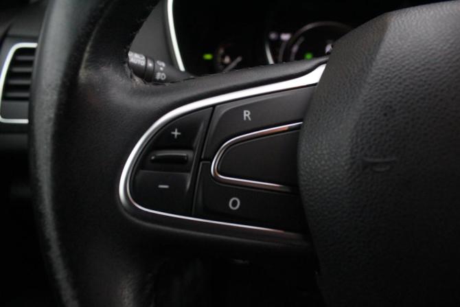 Renault Megane IV с пробегом 2019 года, цена 1 395 000 рублей, 184489 км, универсал, Автокод Объявления