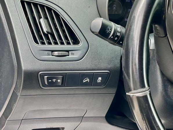 Hyundai ix35 I Рестайлинг с пробегом 2014 года, цена 1 090 000 рублей, 106842 км, внедорожник, Автокод Объявления
