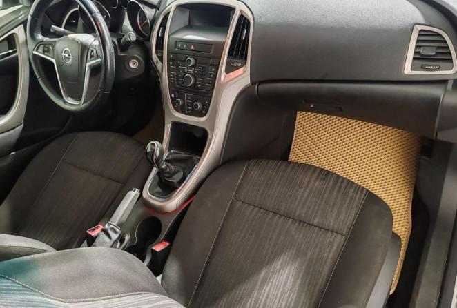 Opel Astra J с пробегом 2010 года, цена 440 000 рублей, 195000 км, хэтчбек, Автокод Объявления