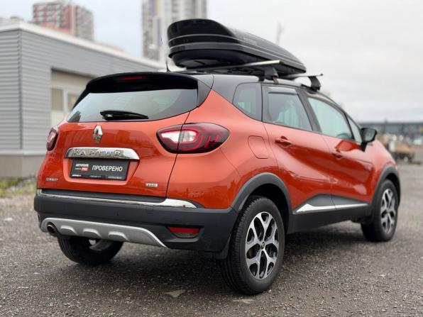 Renault Kaptur I с пробегом 2017 года, цена 1 375 000 рублей, 110000 км, внедорожник, Автокод Объявления
