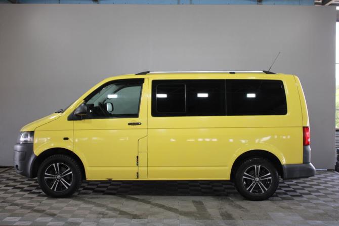 Volkswagen Caravelle T5 Рестайлинг с пробегом 2012 года, цена 1 799 000 рублей, 154000 км, минивэн, Автокод Объявления