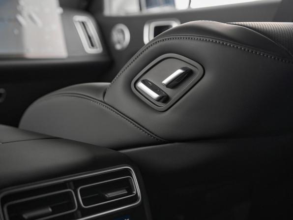 Новый Li Auto (Lixiang) L7 I Рестайлинг 2026 года, цена 10 690 000 рублей, внедорожник, Автокод Объявления