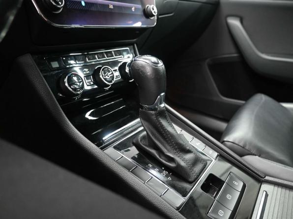 Skoda Superb III с пробегом 2019 года, цена 2 149 900 рублей, 166133 км, лифтбек, Автокод Объявления