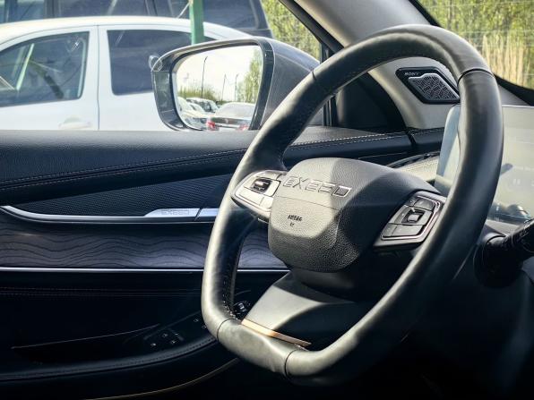 Exeed LX I Рестайлинг с пробегом 2023 года, цена 2 029 000 рублей, 86500 км, внедорожник, Автокод Объявления
