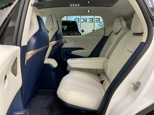 Zeekr X I с пробегом 2023 года, цена 3 350 000 рублей, 57675 км, внедорожник, Автокод Объявления