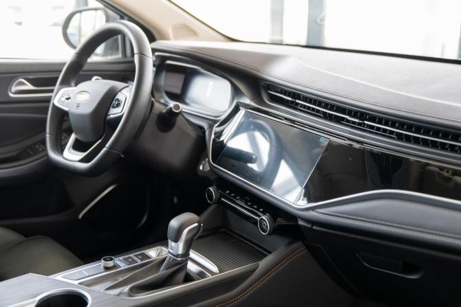 Omoda S5 с пробегом 2024 года, цена 2 450 000 рублей, 19885 км, седан, Автокод Объявления