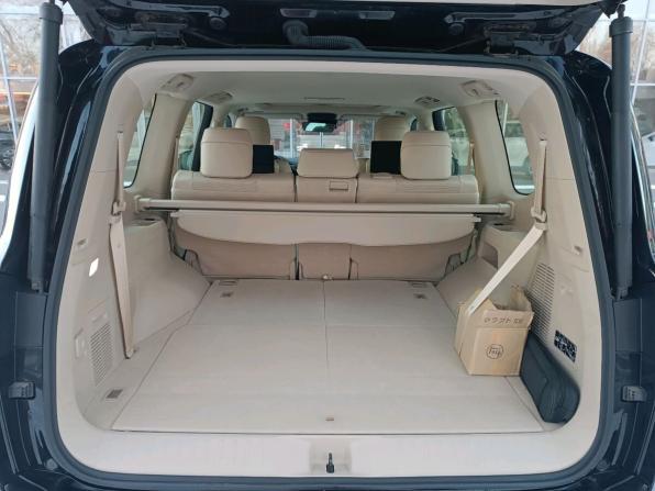 Toyota Land Cruiser 300 Series с пробегом 2023 года, цена 13 500 000 рублей, 702 км, внедорожник, Автокод Объявления