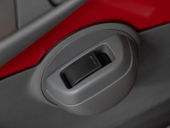 Peugeot 107 I Рестайлинг с пробегом 2010 года, цена 669 000 рублей, 92814 км, хэтчбек, Автокод Объявления