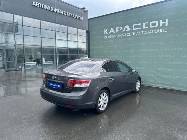 Toyota Avensis III с пробегом 2011 года, цена 996 000 рублей, 240061 км, седан, Автокод Объявления