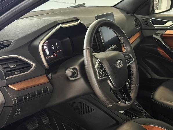 Lada (ВАЗ) Vesta I Рестайлинг (NG) с пробегом 2024 года, цена 1 725 000 рублей, 20703 км, универсал, Автокод Объявления