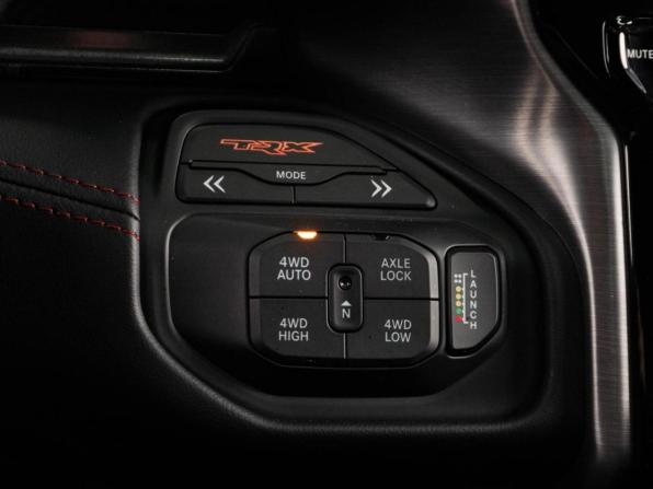 Ram 1500 V с пробегом 2022 года, цена 11 000 000 рублей, 87758 км, offers.body_type.unknown, Автокод Объявления