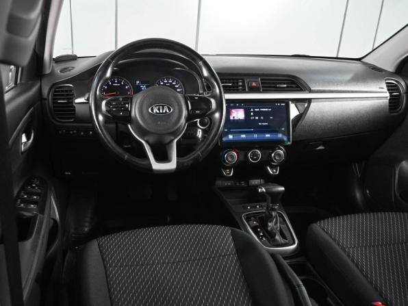 Kia Rio IV с пробегом 2018 года, цена 1 380 000 рублей, 81221 км, седан, Автокод Объявления