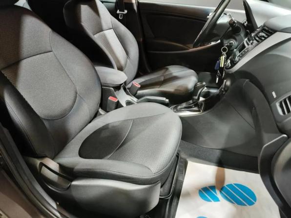Hyundai Solaris I Рестайлинг с пробегом 2015 года, цена 1 120 000 рублей, 91333 км, хэтчбек, Автокод Объявления