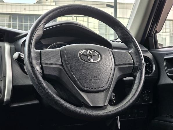 Toyota Corolla XI (E160 E170 E180) Рестайлинг 1 с пробегом 2017 года, цена 1 265 000 рублей, 102841 км, универсал, Автокод Объявления