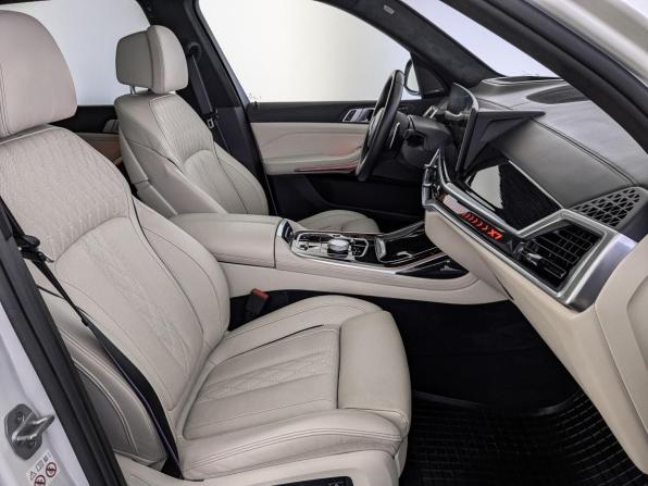BMW X7 I (G07) Рестайлинг с пробегом 2023 года, цена 12 105 000 рублей, 53684 км, внедорожник, Автокод Объявления
