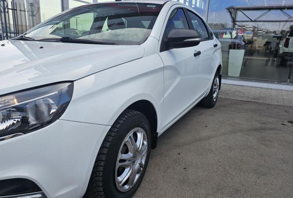 Lada (ВАЗ) Vesta I Красноярск  - изображение 9